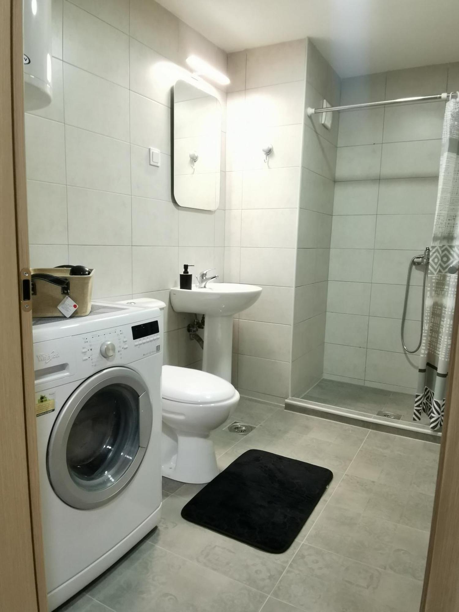 Djs Apartman